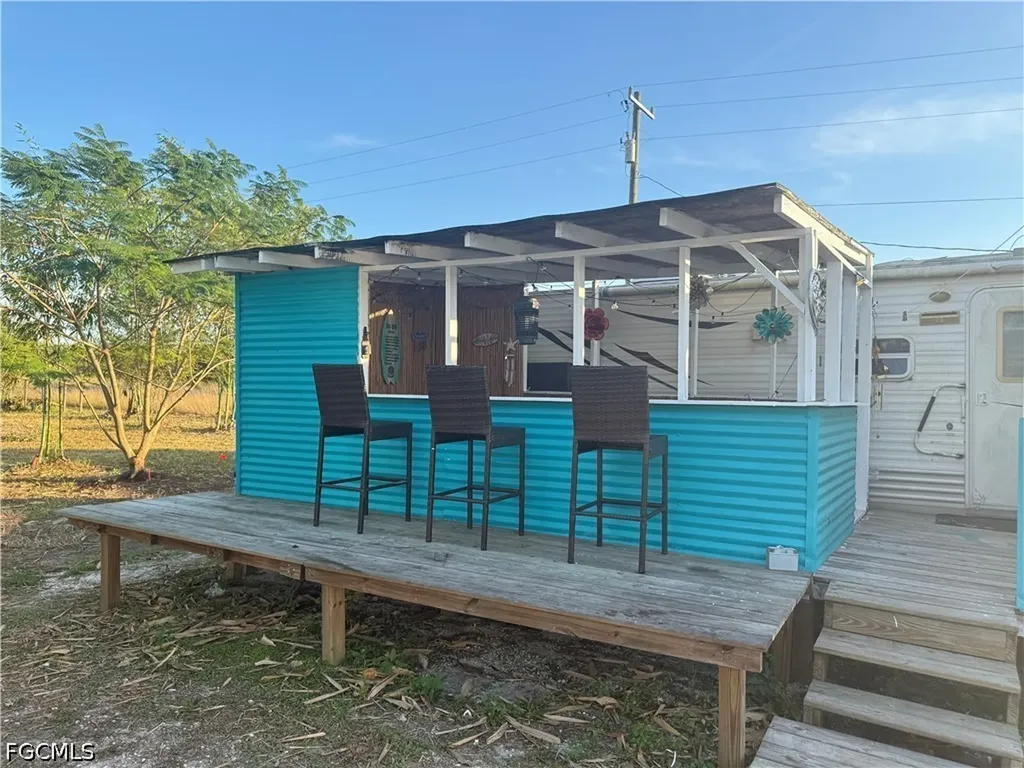 6724 5th Road Labelle FL 33935