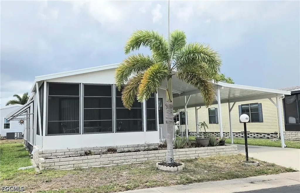 465 Dawn Drive North Fort Myers FL 33903