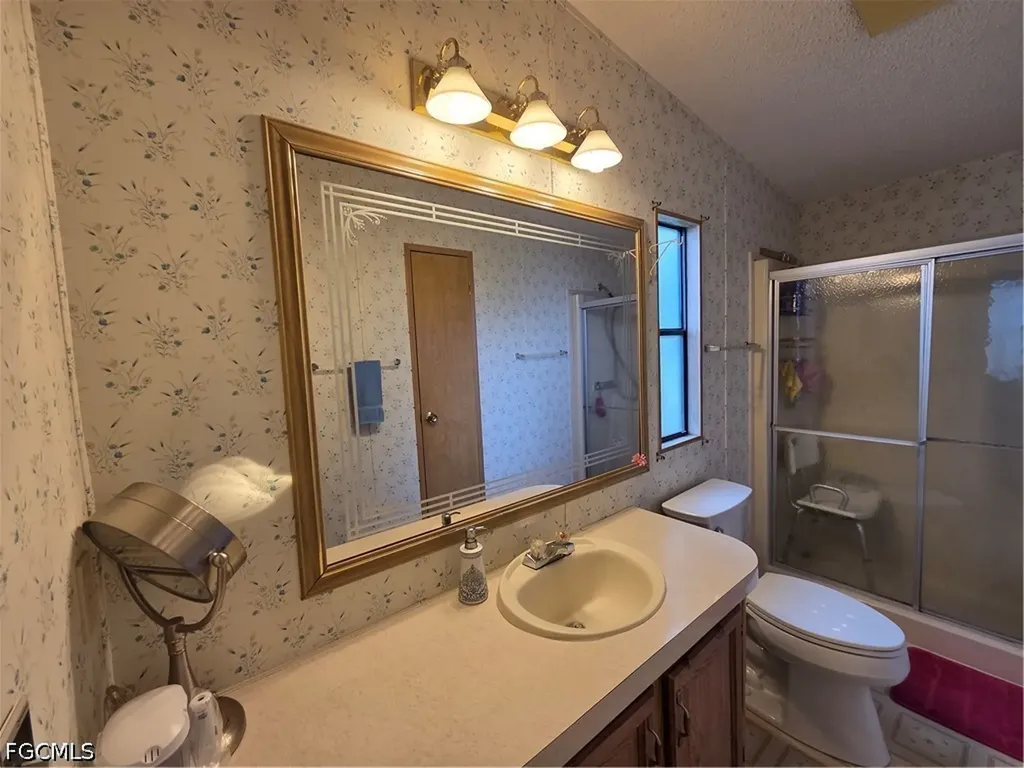 465 Dawn Drive North Fort Myers FL 33903