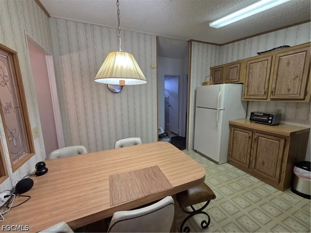 465 Dawn Drive North Fort Myers FL 33903