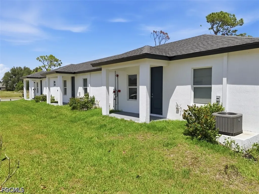 195 Rotonda Boulevard W Rotonda West FL 33947