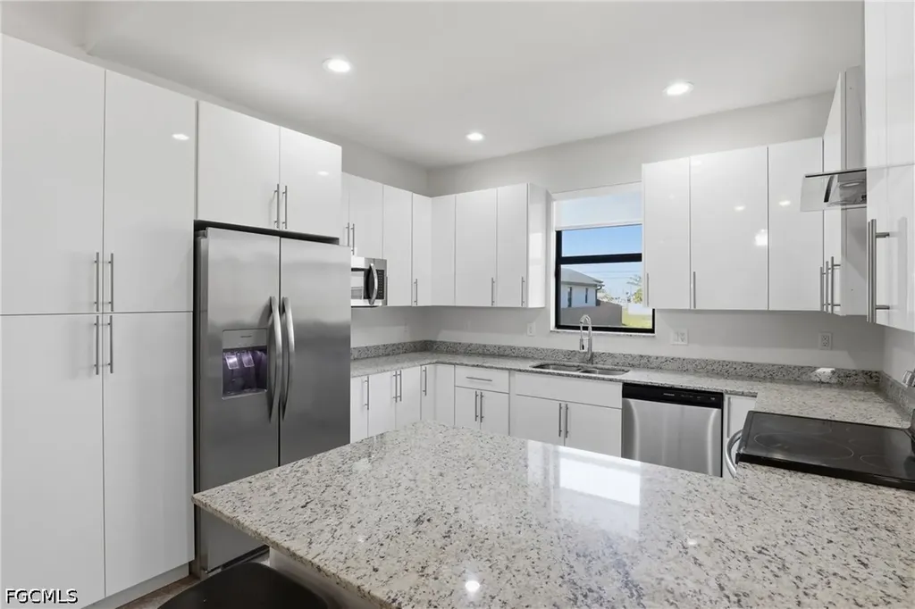 1608 NW 38th Avenue Cape Coral FL 33993