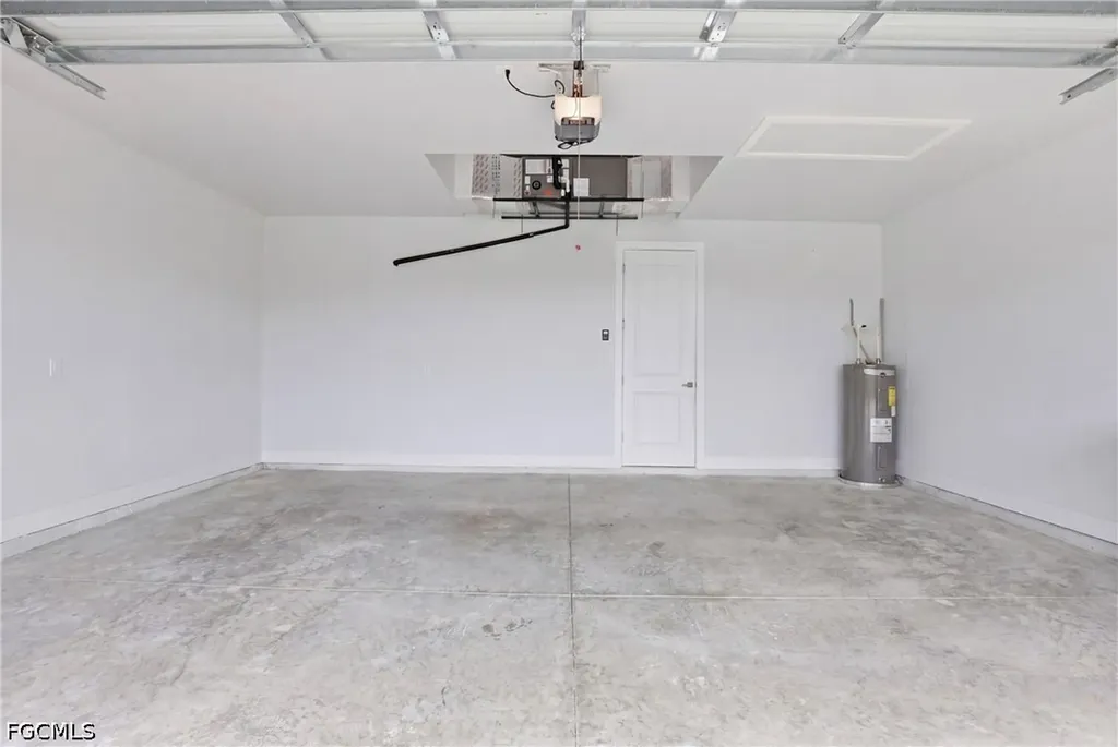 1608 NW 38th Avenue Cape Coral FL 33993