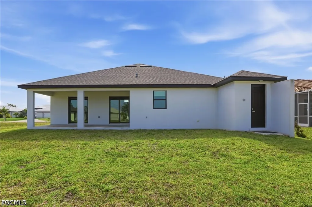 1608 NW 38th Avenue Cape Coral FL 33993