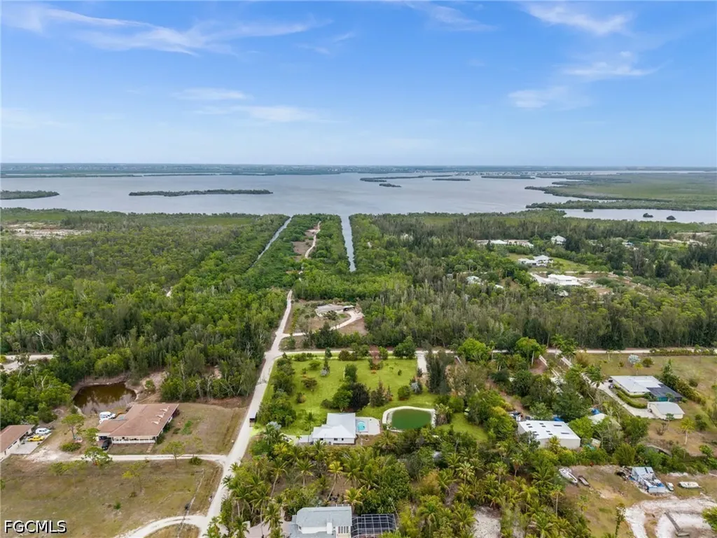 5563 Bay Point Road Bokeelia FL 33922