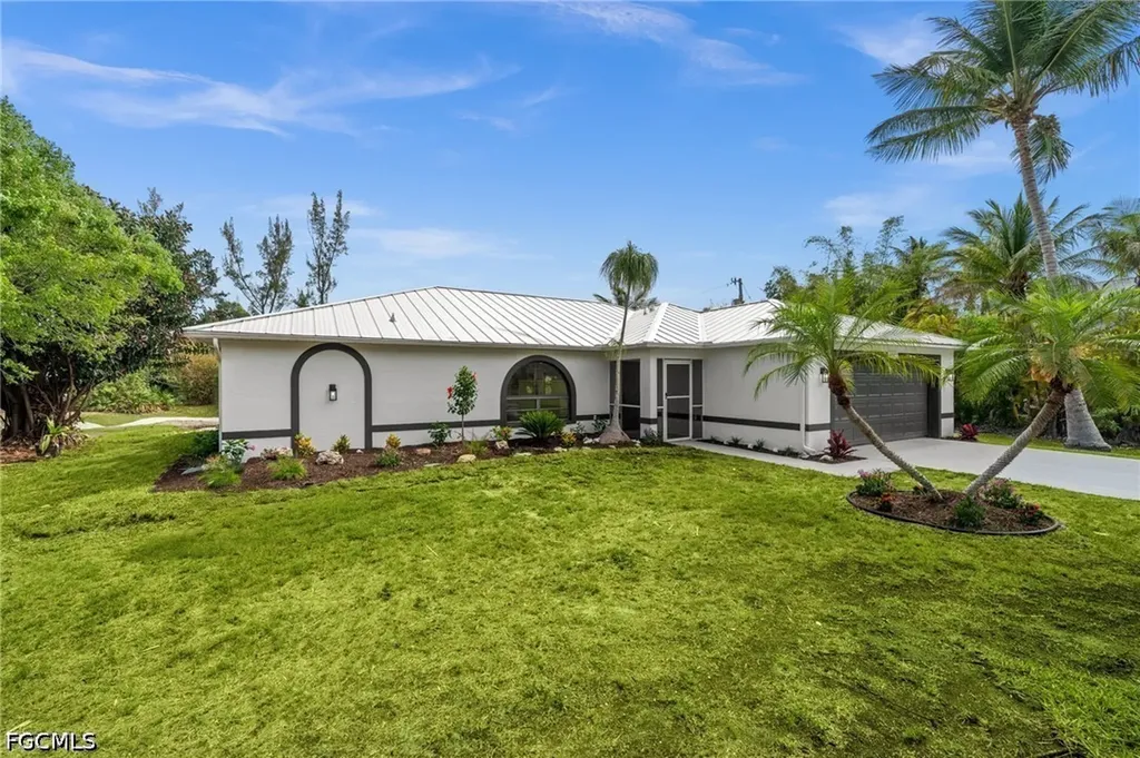 5563 Bay Point Road Bokeelia FL 33922