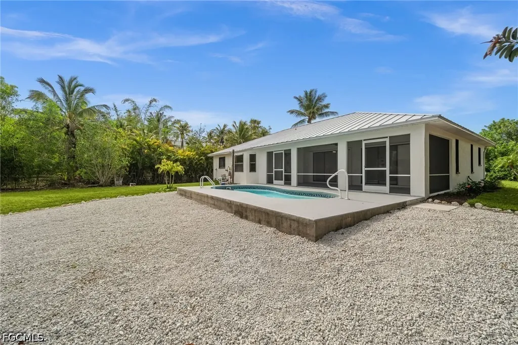 5563 Bay Point Road Bokeelia FL 33922