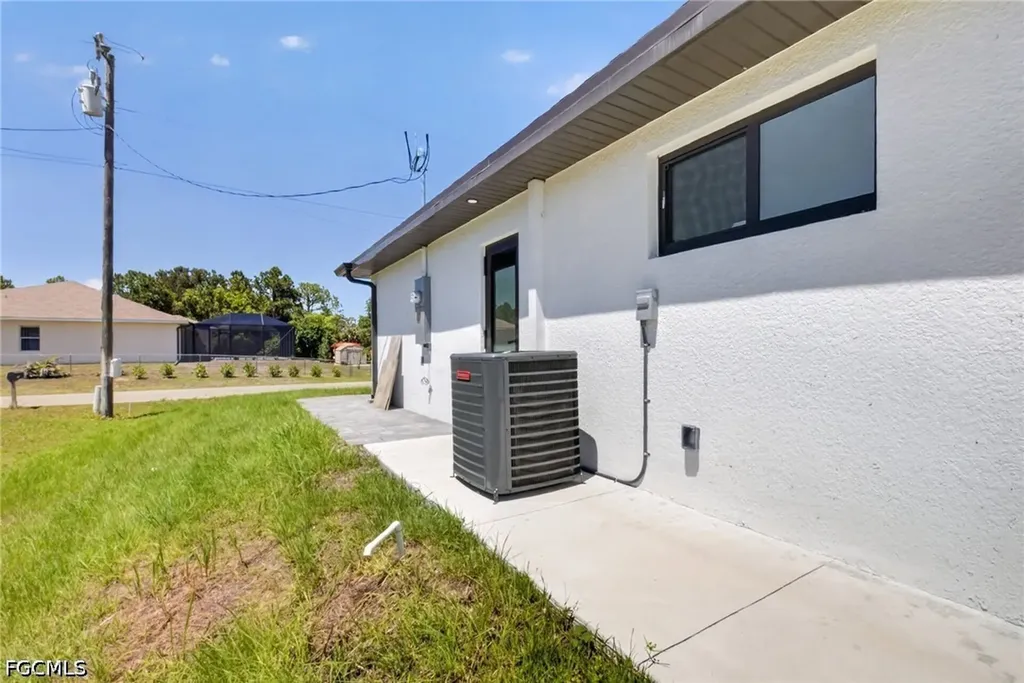 728 Brazos Street E Lehigh Acres FL 33974