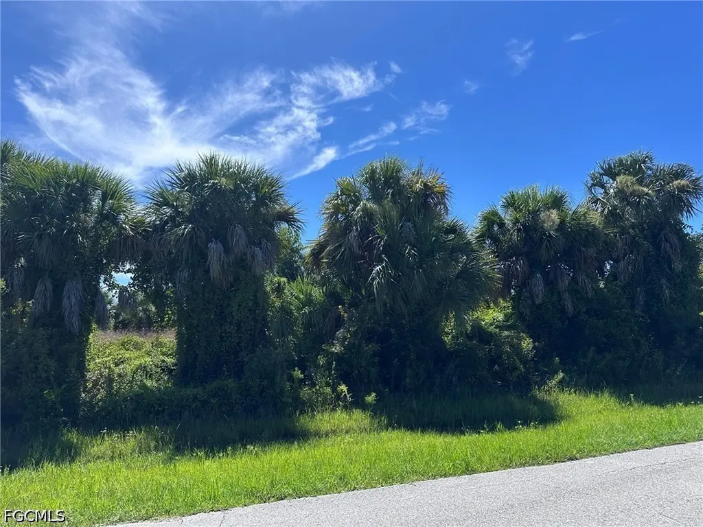6175 Oconnel Street Englewood FL 34224