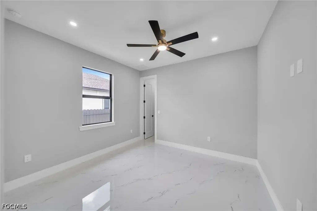 849 SW 15th Avenue Cape Coral FL 33991