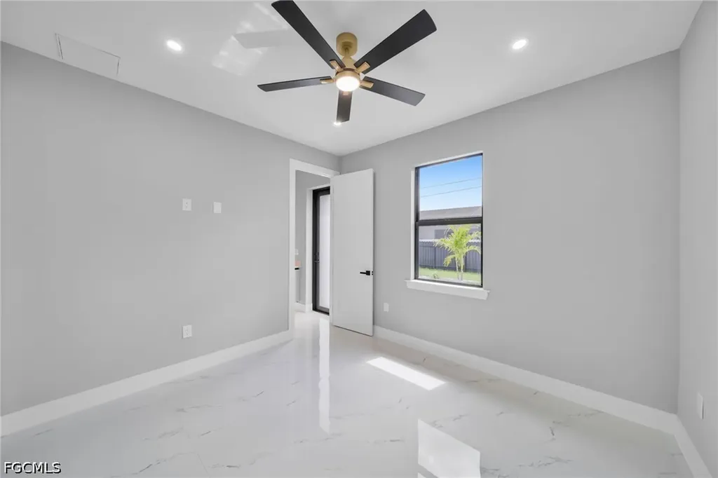 849 SW 15th Avenue Cape Coral FL 33991