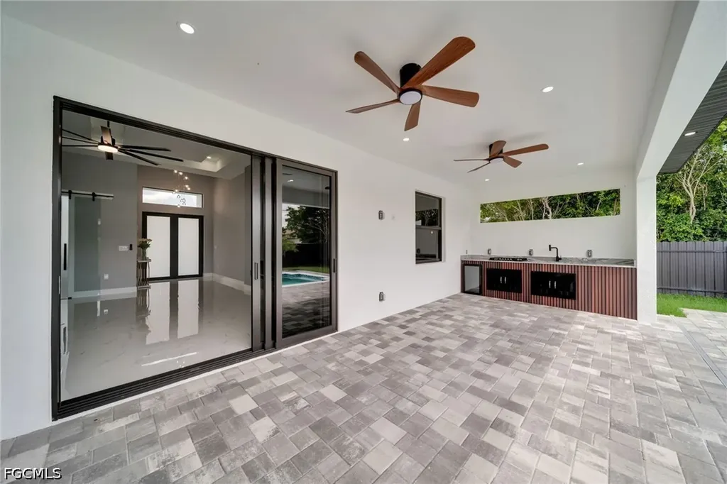 849 SW 15th Avenue Cape Coral FL 33991