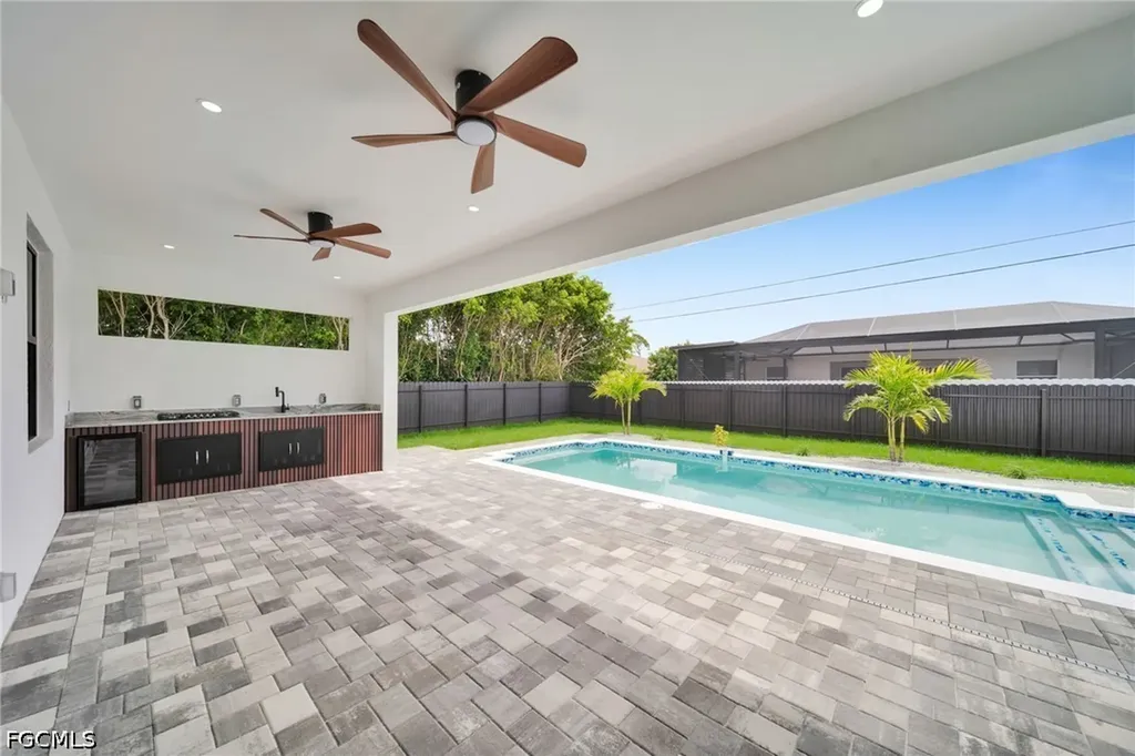 849 SW 15th Avenue Cape Coral FL 33991