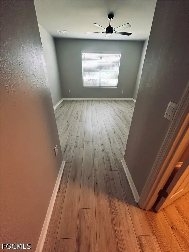 1437 NW 31st Place Cape Coral FL 33993