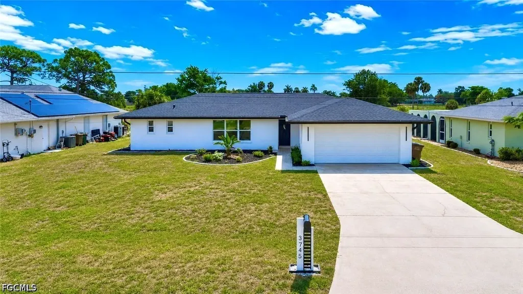 3745 SE 6th Avenue Cape Coral FL 33904