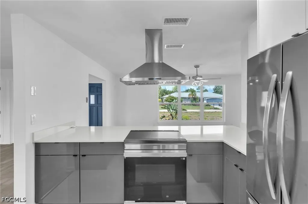 3745 SE 6th Avenue Cape Coral FL 33904