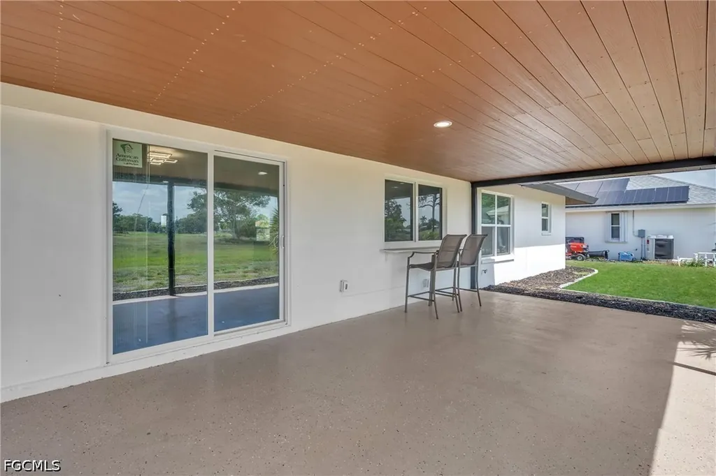 3745 SE 6th Avenue Cape Coral FL 33904