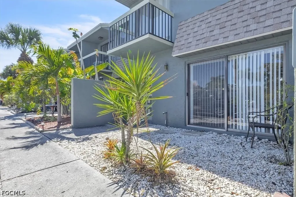5888 Littlestone Court North Fort Myers FL 33903