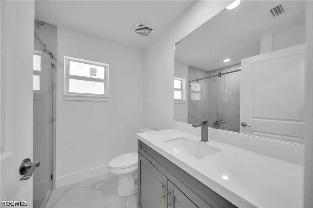 1023 Pilgrim Street E Lehigh Acres FL 33974