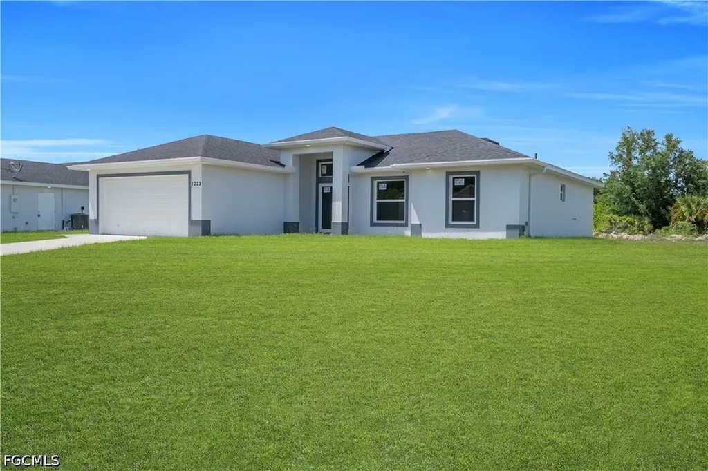 1023 Pilgrim Street E Lehigh Acres FL 33974