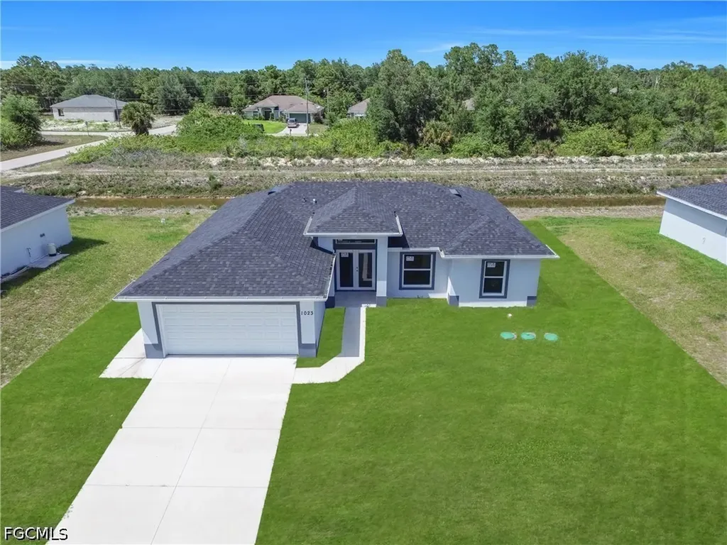 1023 Pilgrim Street E Lehigh Acres FL 33974