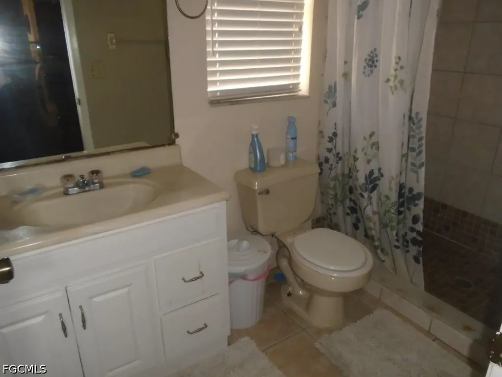 129 SW Trafalgar Parkway Cape Coral FL 33991