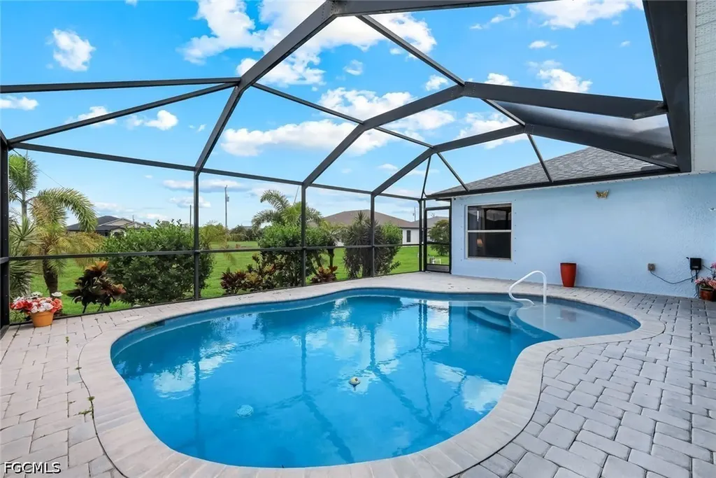 405 NW 18th Avenue Cape Coral FL 33993