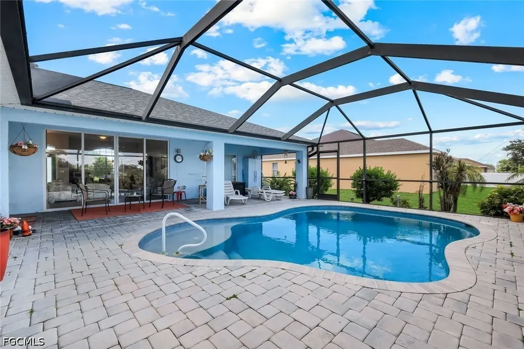 405 NW 18th Avenue Cape Coral FL 33993