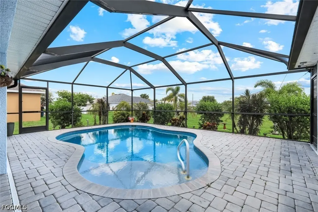 405 NW 18th Avenue Cape Coral FL 33993