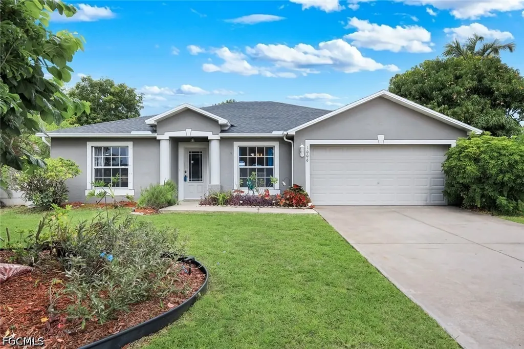 1006 SW 9th Avenue Cape Coral FL 33991