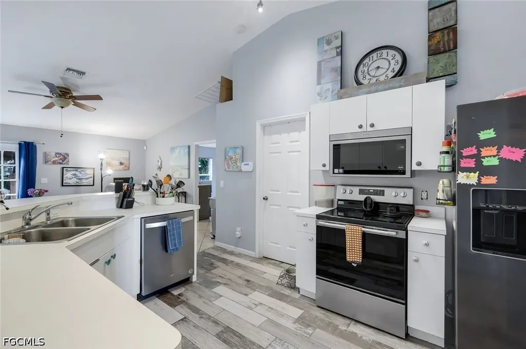 1006 SW 9th Avenue Cape Coral FL 33991