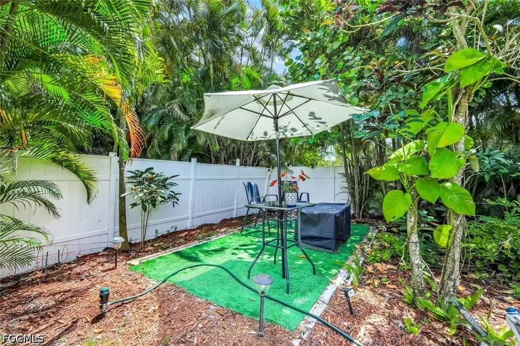 1006 SW 9th Avenue Cape Coral FL 33991