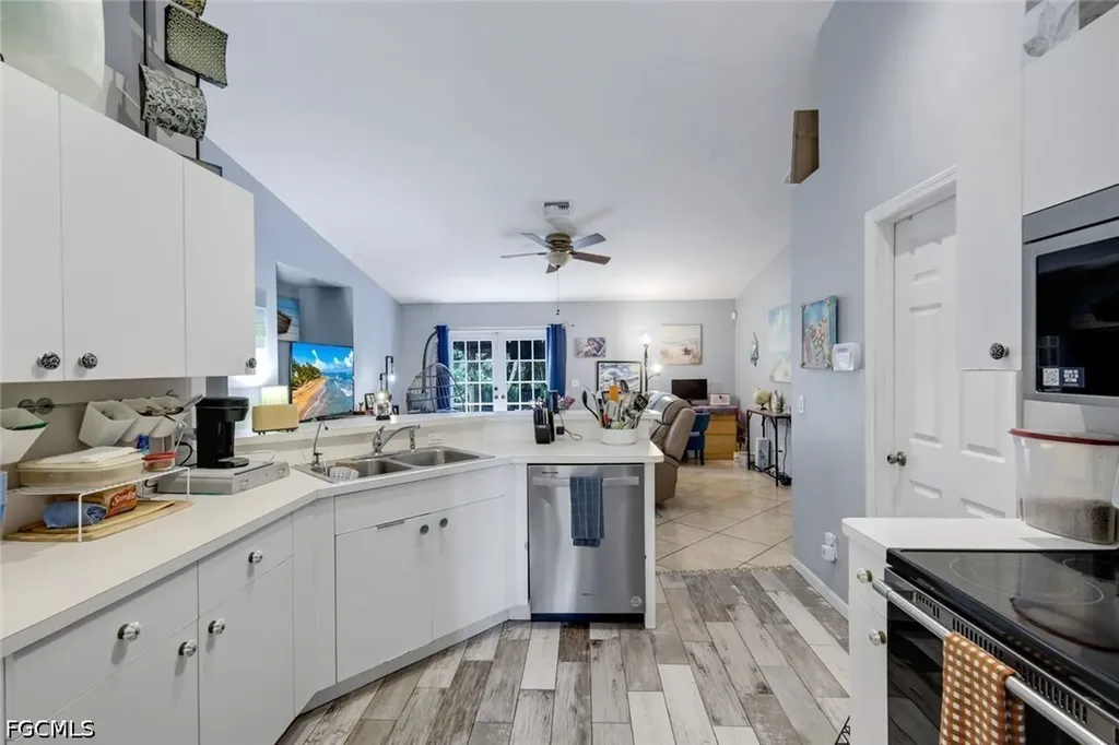 1006 SW 9th Avenue Cape Coral FL 33991