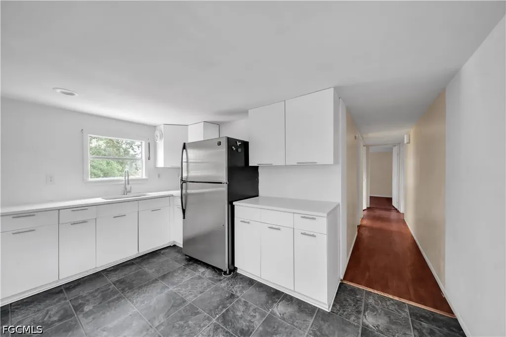8106 Penny Drive North Fort Myers FL 33917