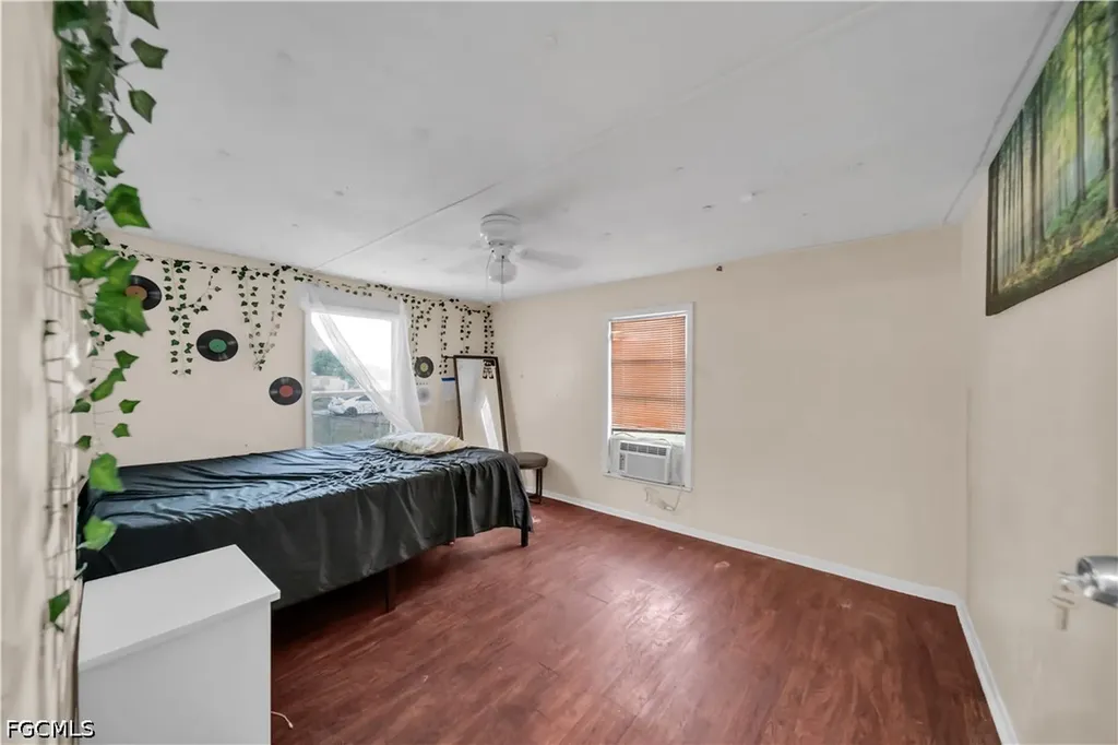 8106 Penny Drive North Fort Myers FL 33917