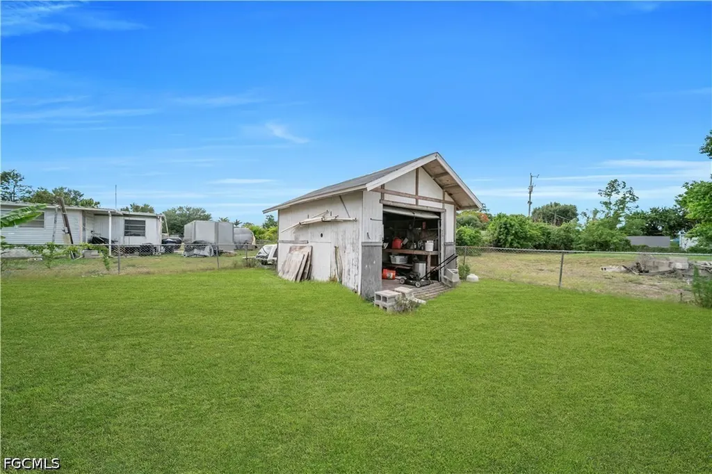 8106 Penny Drive North Fort Myers FL 33917