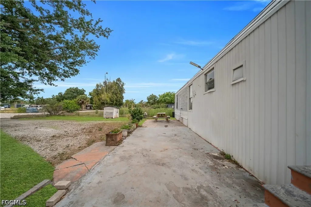 8106 Penny Drive North Fort Myers FL 33917