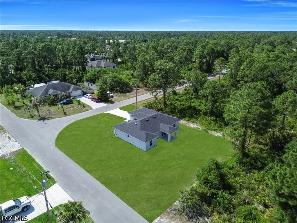 733 Dante Avenue S Lehigh Acres FL 33974