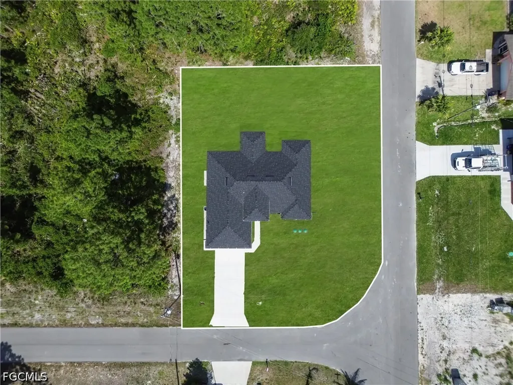 733 Dante Avenue S Lehigh Acres FL 33974