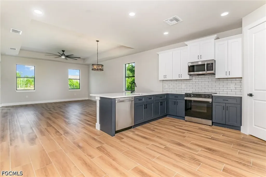 4157 NW 39th Avenue Cape Coral FL 33993