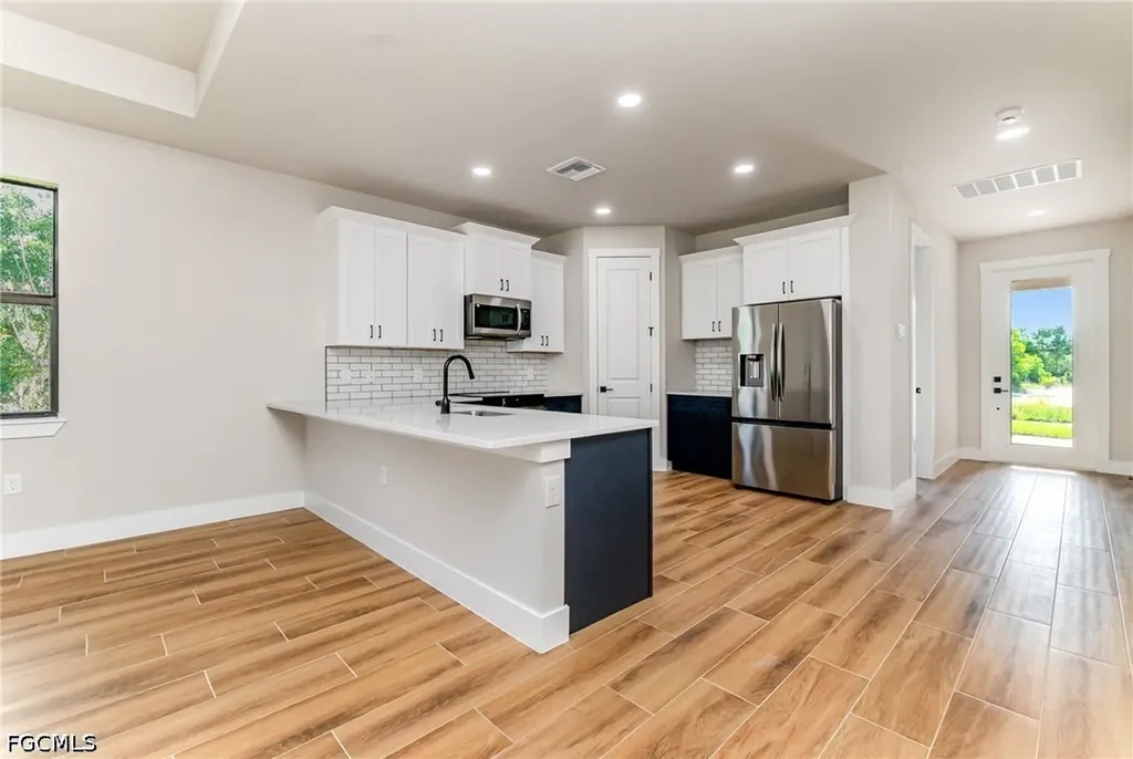 4157 NW 39th Avenue Cape Coral FL 33993