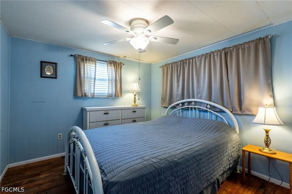 5558 Palm Beach Boulevard Fort Myers FL 33905