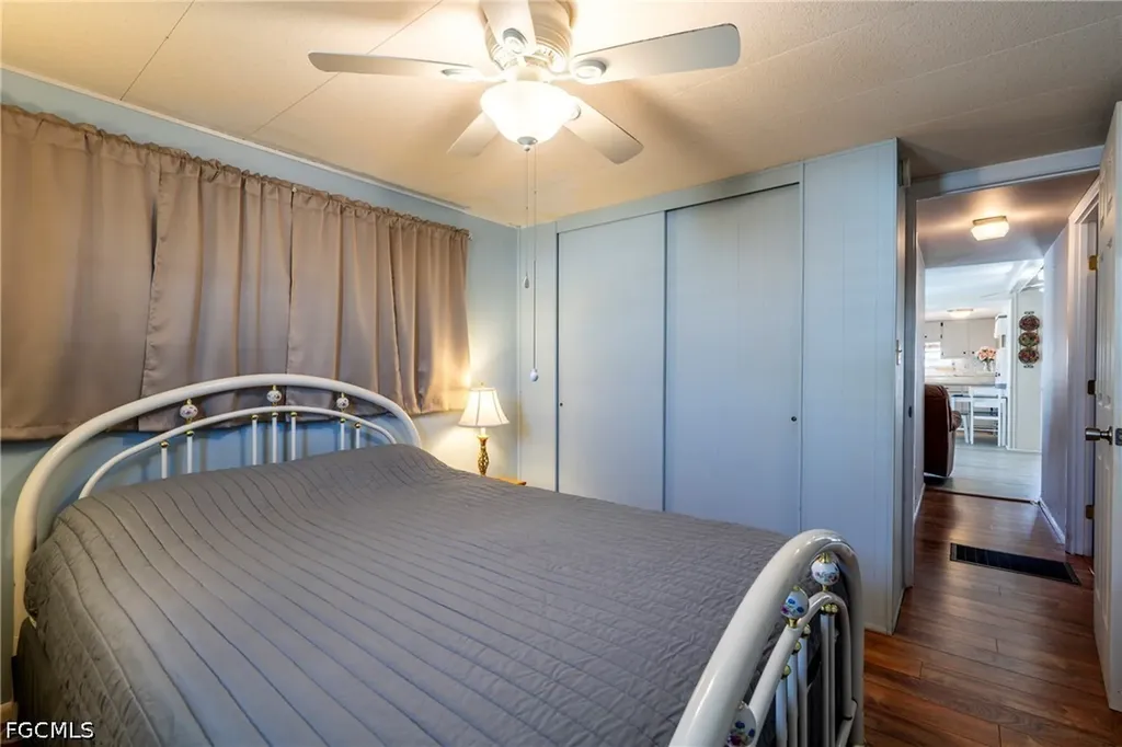 5558 Palm Beach Boulevard Fort Myers FL 33905