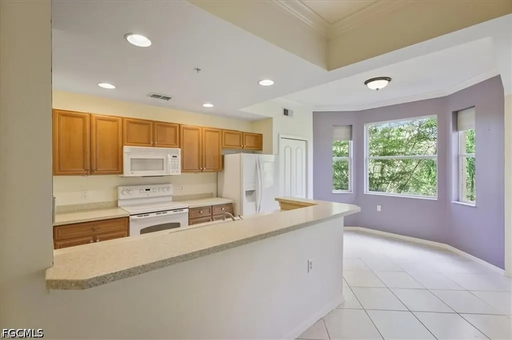 8261 Pathfinder Loop Fort Myers FL 33919