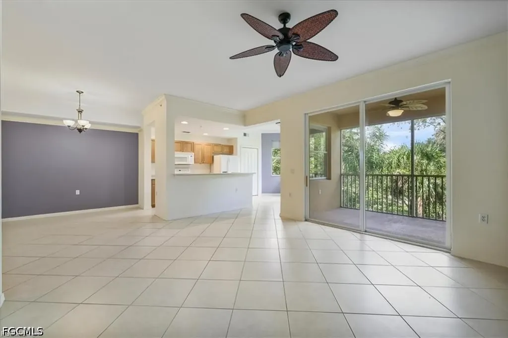 8261 Pathfinder Loop Fort Myers FL 33919