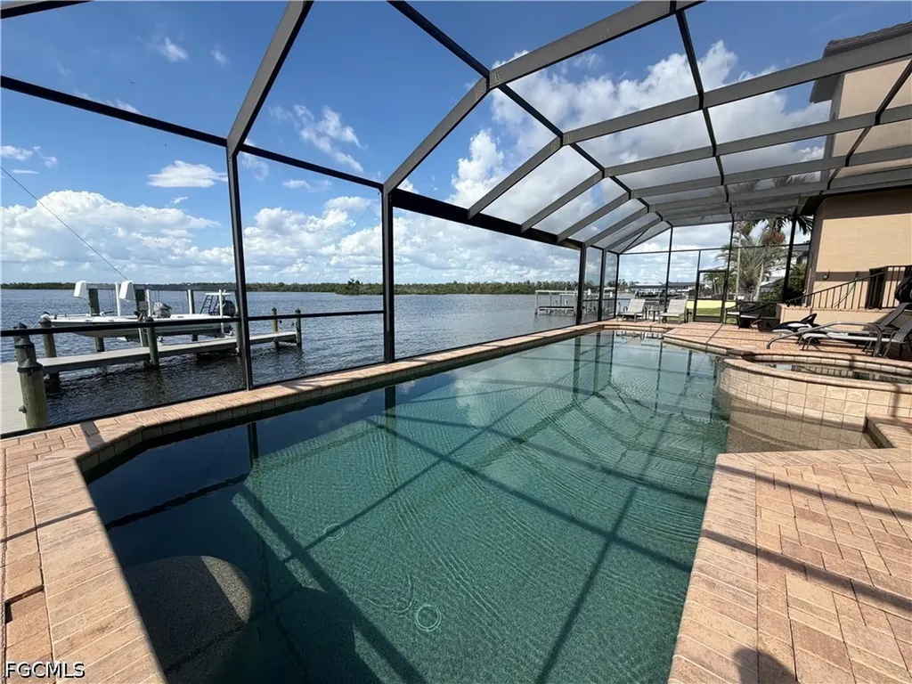 12130 Shoreview Drive Matlacha FL 33993