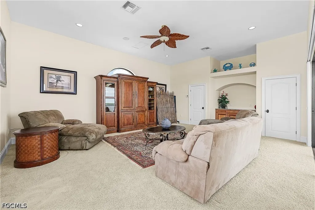 12130 Shoreview Drive Matlacha FL 33993