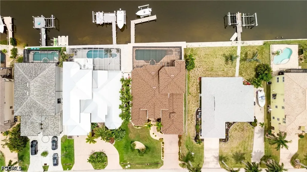 12130 Shoreview Drive Matlacha FL 33993