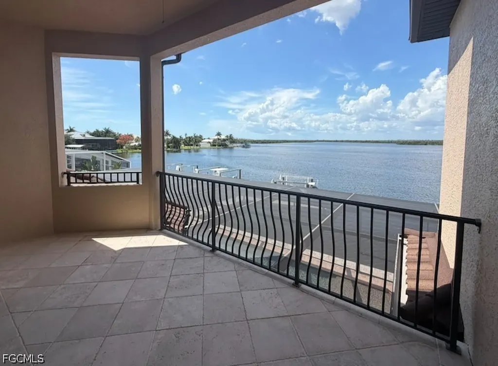 12130 Shoreview Drive Matlacha FL 33993