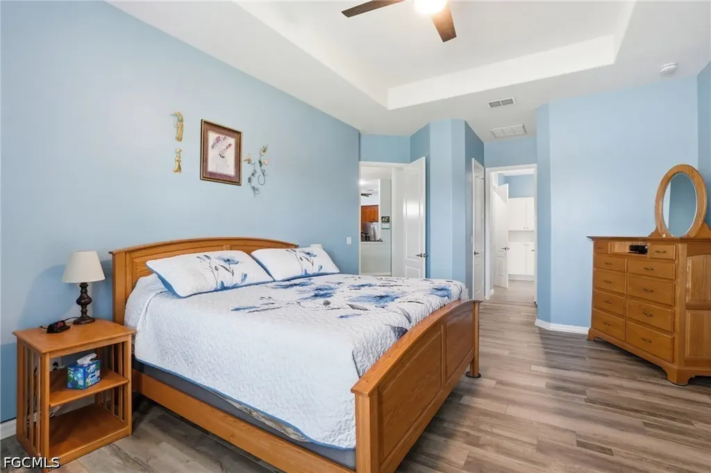 1121 Amber Lake Court Cape Coral FL 33909